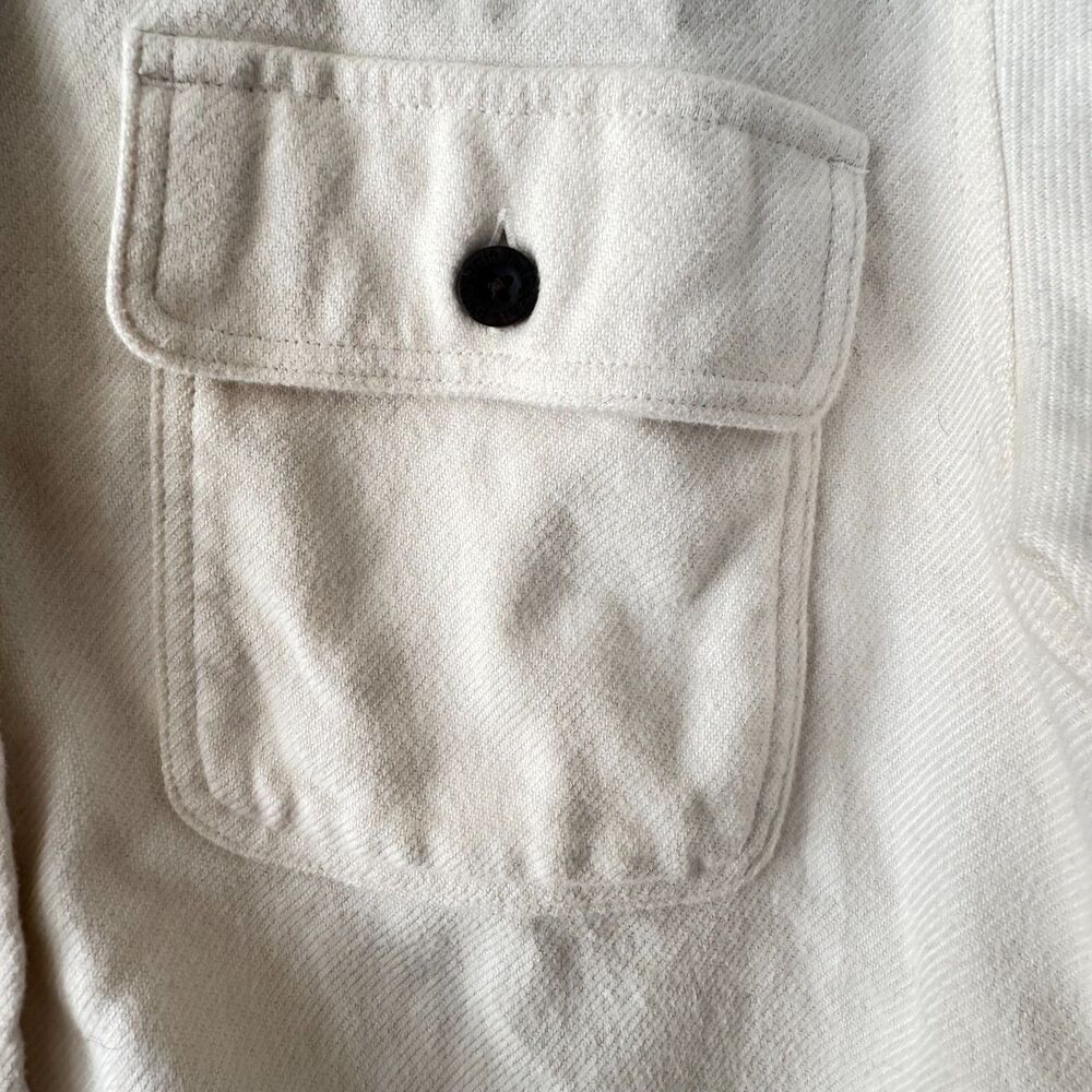 Patagonia Worn Wear Organic Cotton Cream Flannel Shirt Smiley Patch Womens M - Picture 14 of 16